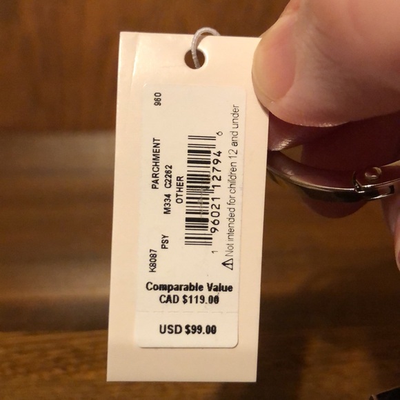 NWT-Kate Spade-3D Camera 📷 Keychain/Bag Charm-Glass Stone Lens-Black & White-$99 - Picture 8 of 12